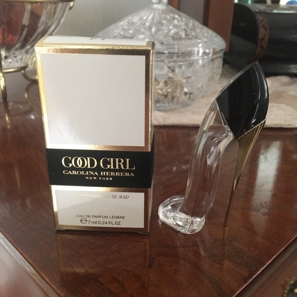 Carolina Herrera Other - ‼️NIB‼️Carolina Herrera Good Girl
